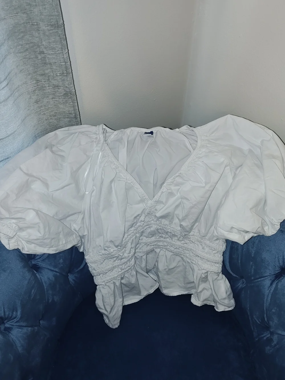 Old Navy White Puff Sleeve Smocked V-Neck Top